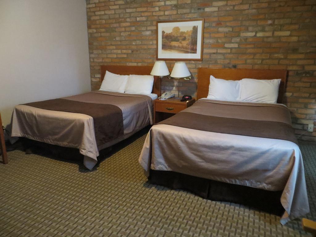 Travelodge By Wyndham Thunder Bay On מראה חיצוני תמונה