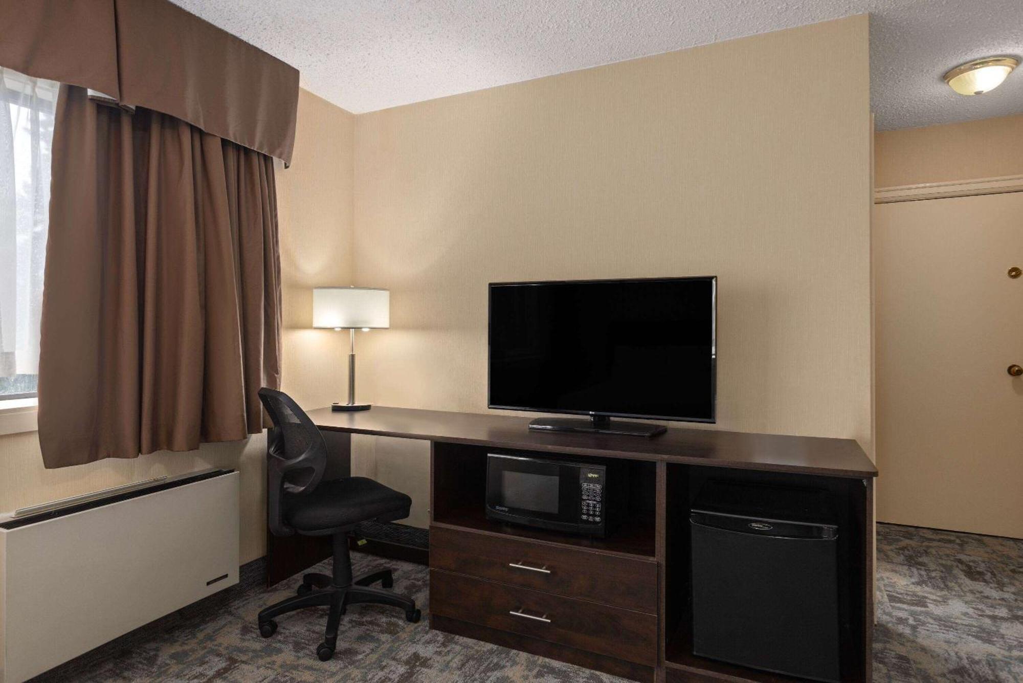 Travelodge By Wyndham Thunder Bay On מראה חיצוני תמונה