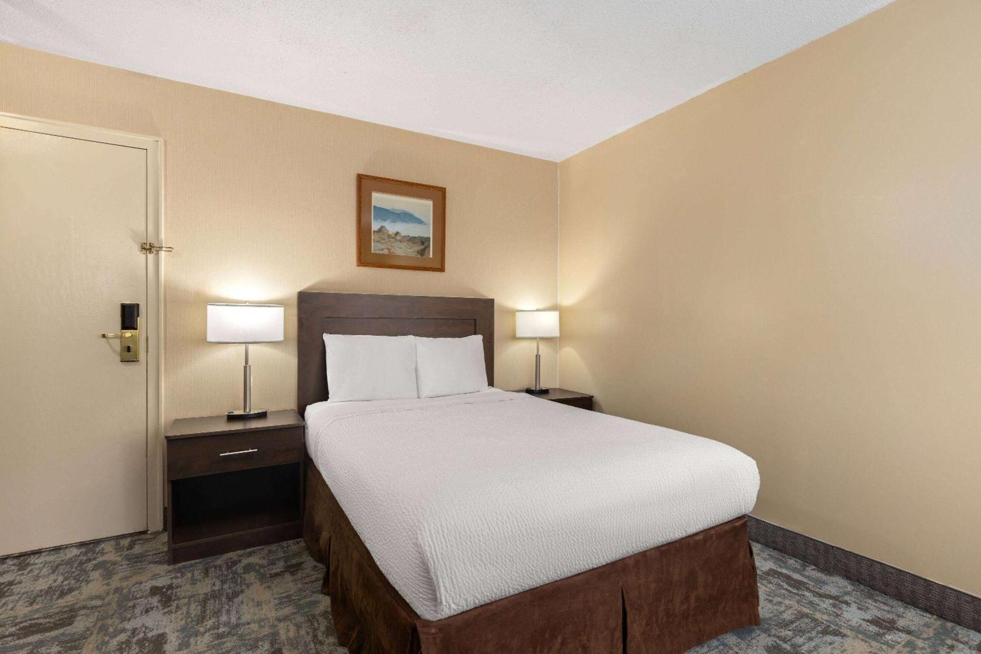 Travelodge By Wyndham Thunder Bay On מראה חיצוני תמונה