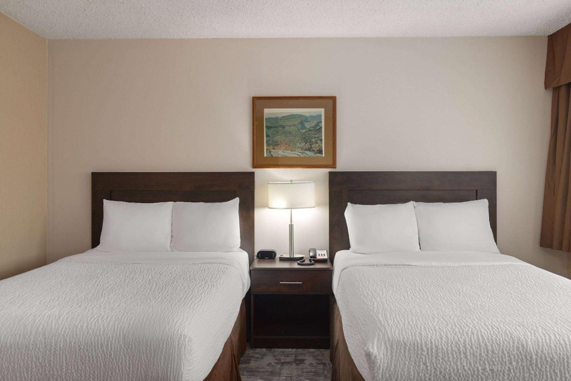Travelodge By Wyndham Thunder Bay On מראה חיצוני תמונה