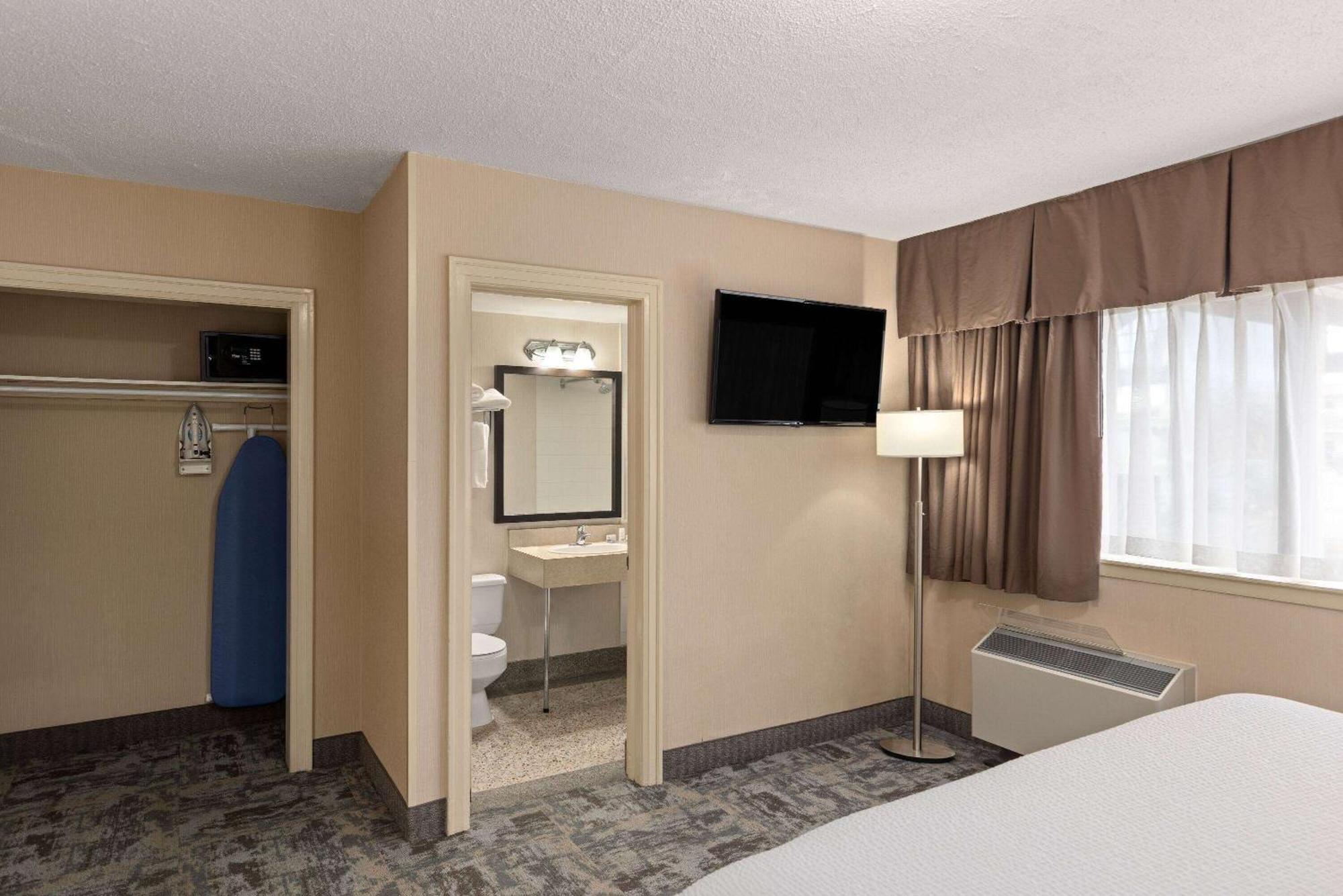 Travelodge By Wyndham Thunder Bay On מראה חיצוני תמונה