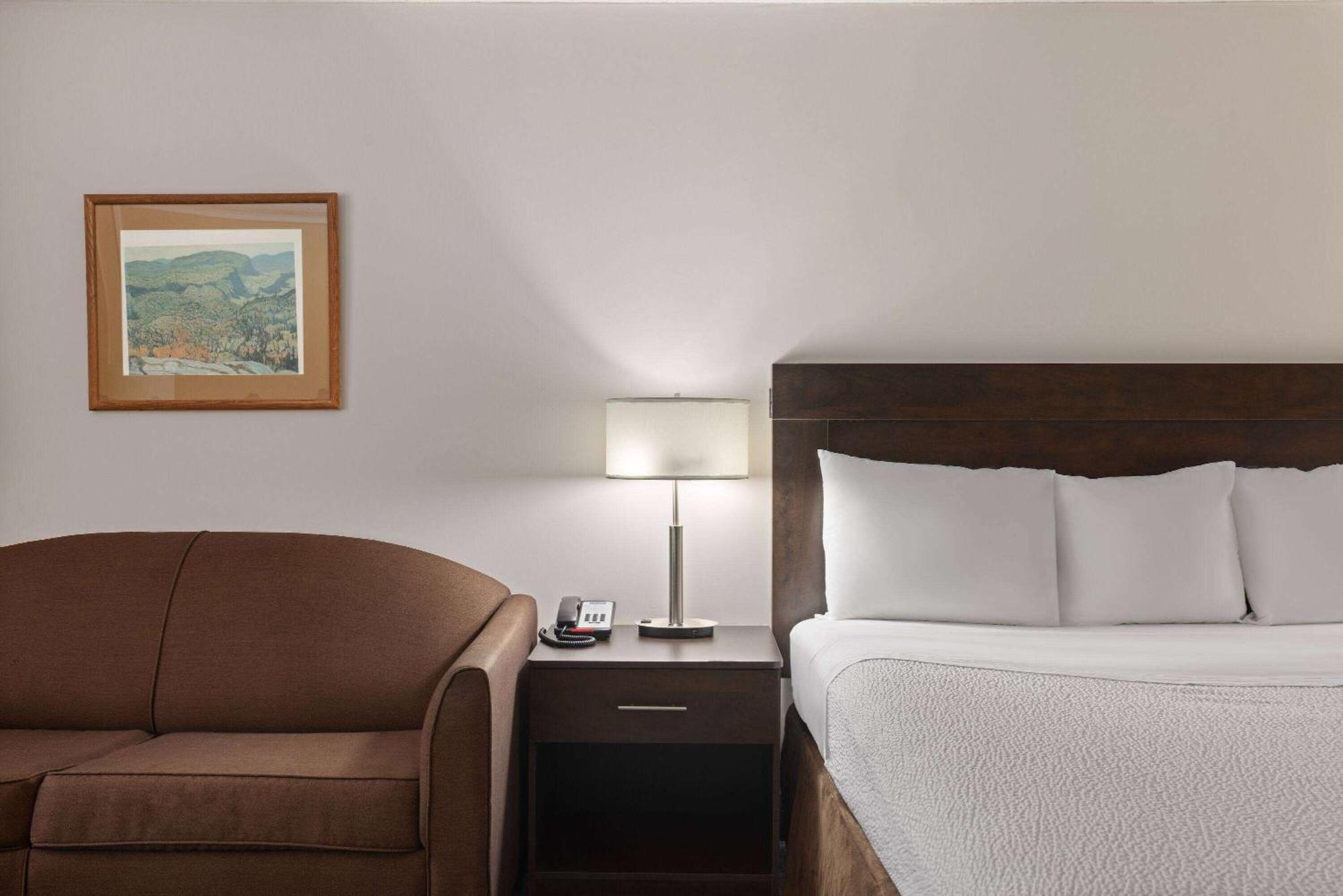 Travelodge By Wyndham Thunder Bay On מראה חיצוני תמונה