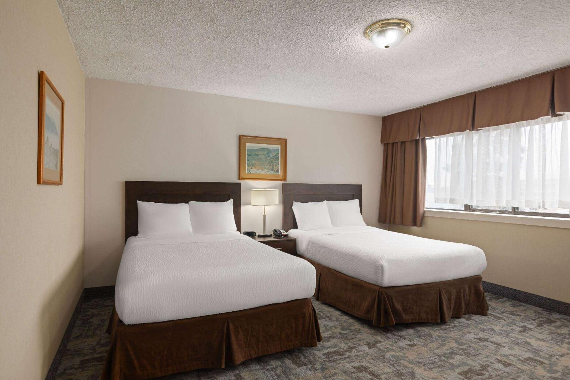 Travelodge By Wyndham Thunder Bay On מראה חיצוני תמונה