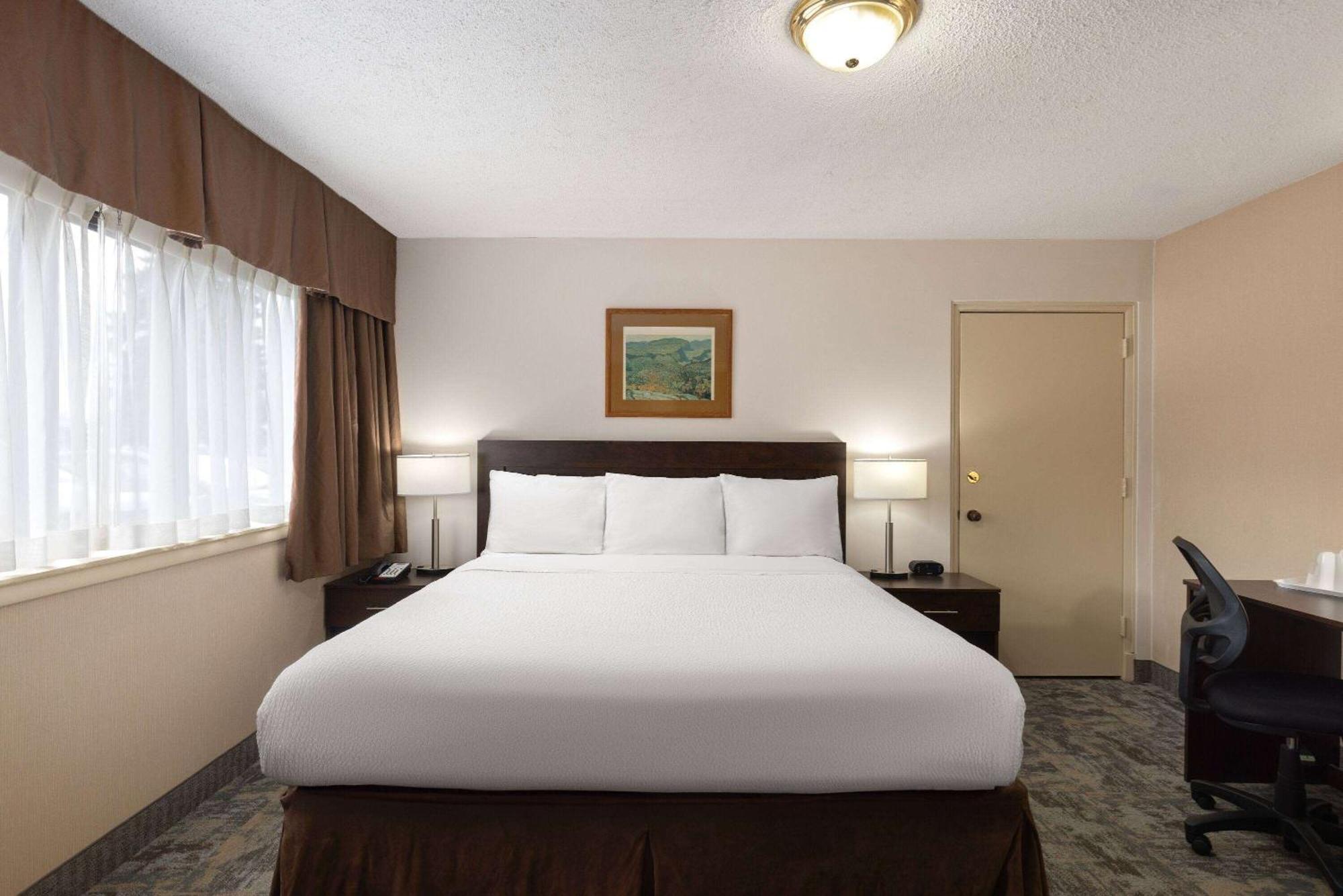 Travelodge By Wyndham Thunder Bay On מראה חיצוני תמונה